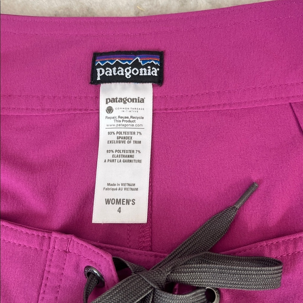 Patagonia Women's Fuchsia Shorts - Picture 2 of 3